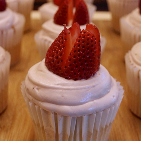 strawberry shortcake cupcakes