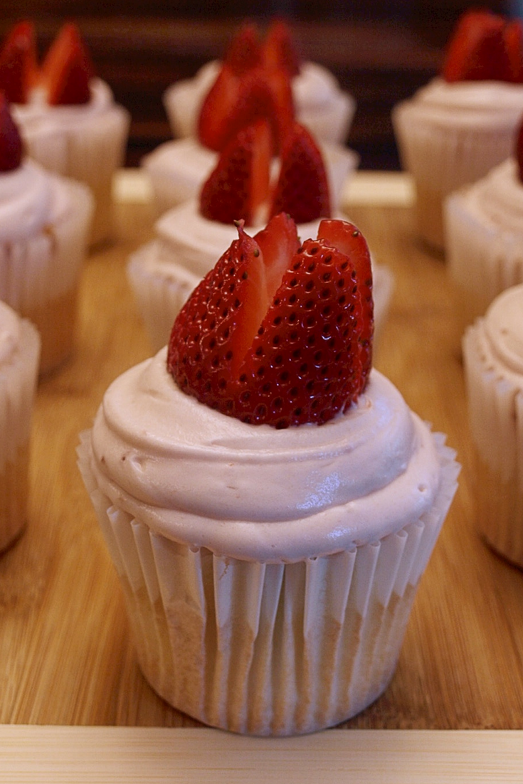 strawberry shortcake cupcakes